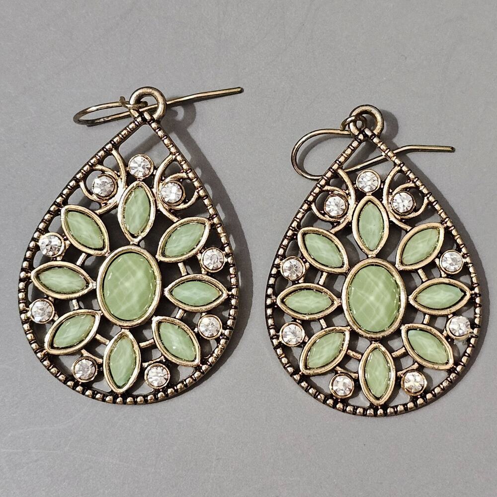 Mudd Earrings Sea Foam Green Colored Stones & Rhinestones Wire